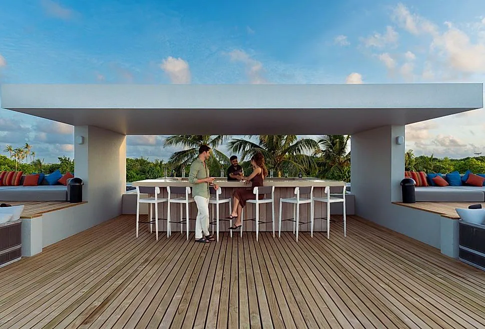Raaya by Atmosphere: Ampers Nd Bar And Restaurant