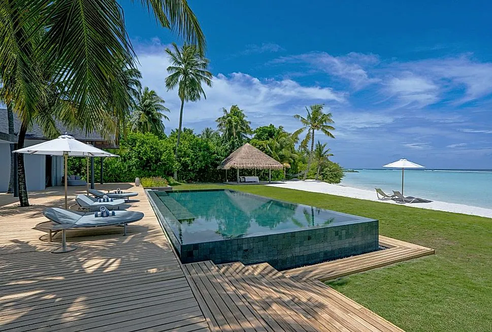 Raaya by Atmosphere: Raaya Residence